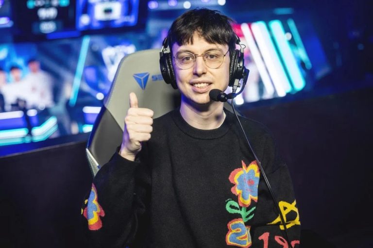 Sekarang Tayang: Caedrel, Streamer Serbabisa League of Legends