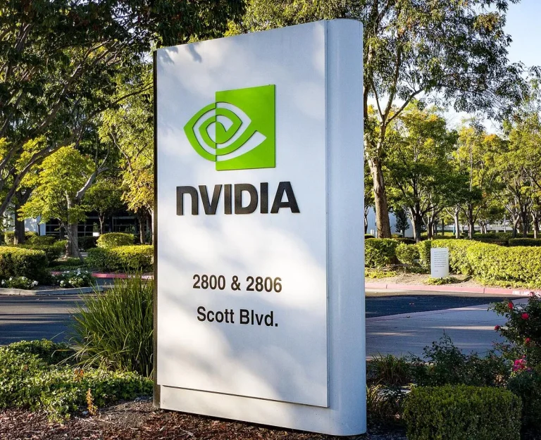 Nvidia dan IREN Bangun Fasilitas AI 5 Gigawatt