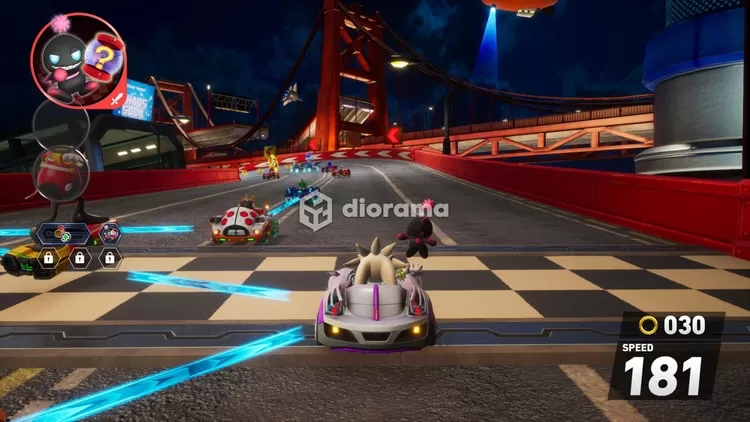 Kustomisasi gadget bisa bikin kamu punya power up di awal balapan bahkan sebelum kamu menabrak power up box / SEGA