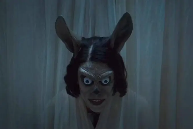 Sinopsis Film Horor Hokum yang Ratingnya Tinggi Kini Hadir di Indonesia!