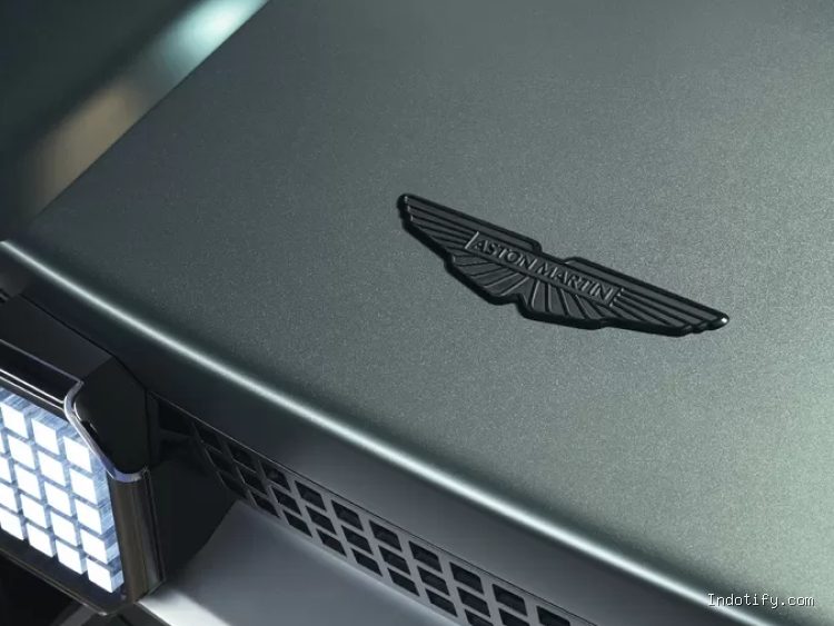 Aston Martin Dreadnought / Aston Martin, Infinity Ward, Activision