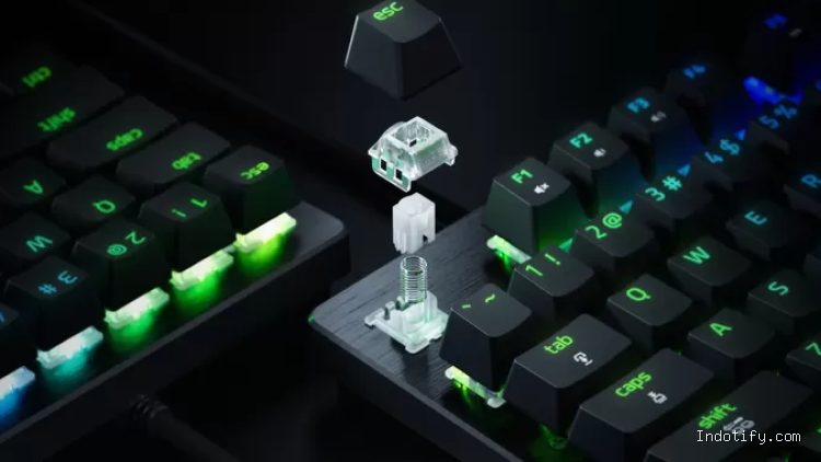 Razer Huntsman V3 HE Magnetic 8KHz dilengkapi switch hall effect baru, mungkinkanmu untuk mengatur akurasi tombol / Razer