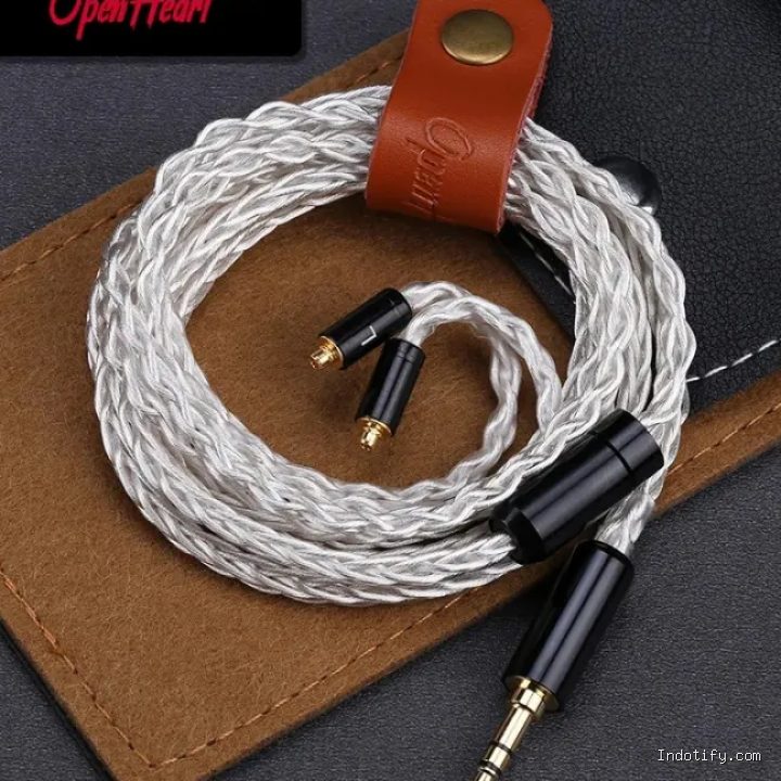 Photo by daraz.com.bd - Cara Mengatasi Kabel IEM Kusut Melingkar Pakai Metode Gulung Over Under