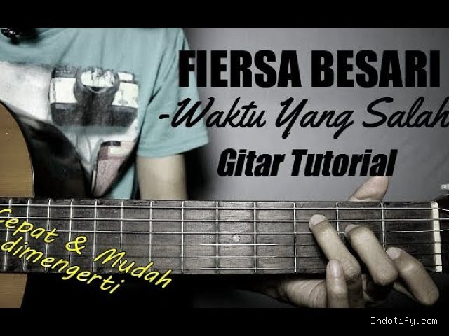 Photo by ruangguru-0022.blogspot.com - Kisah di Balik Lagu Pelukku untuk Pelikmu Fiersa Besari Penghapus Rasa Lelah
