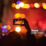 Photo by istockphoto.com - Trik Mengabadikan Video Penampilan Musisi di Panggung Konser Tanpa Suara Pecah